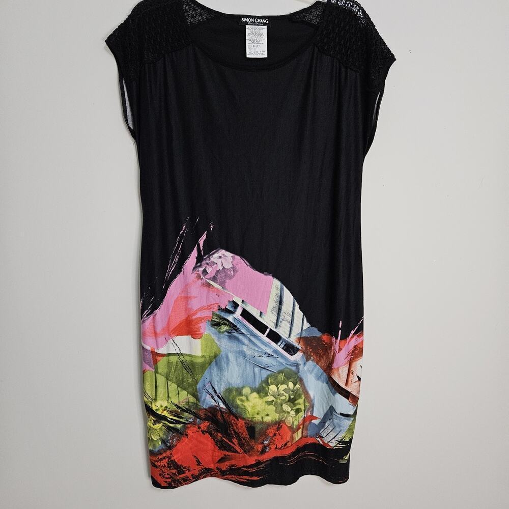 Simon Chang Designer Black Shift Dress Wearable Art Mesh Lace Shoulders Size 8